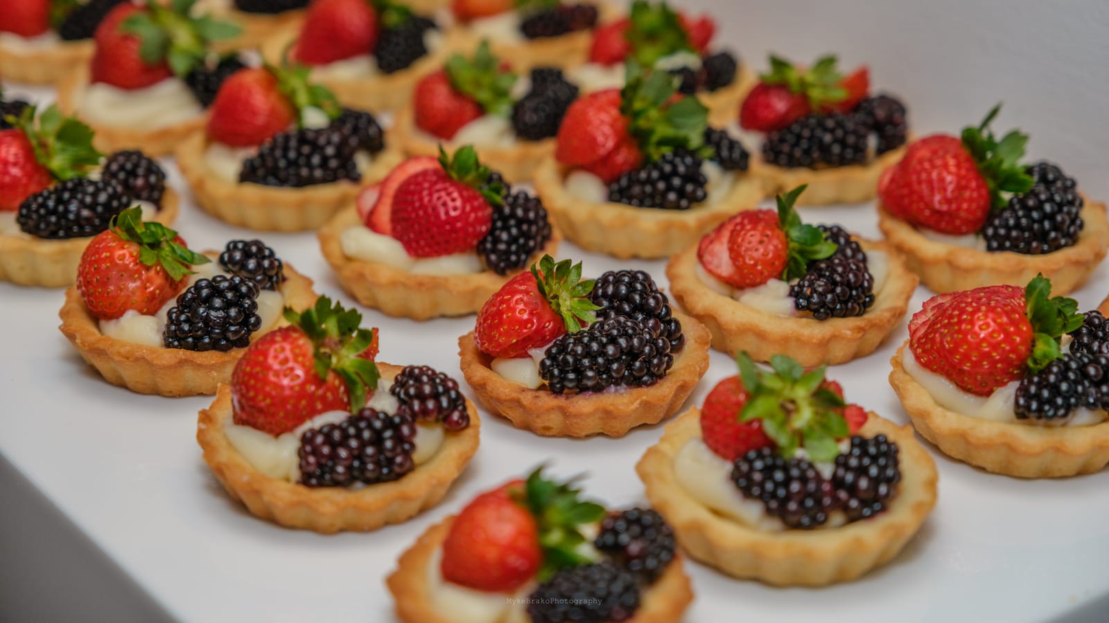 Elegant mini fruit tarts by GourmetMaria